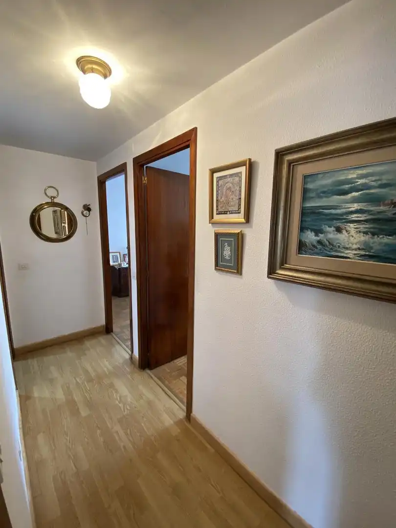 Piso en venta en A Coruña Capital  con Calefacción y Trastero