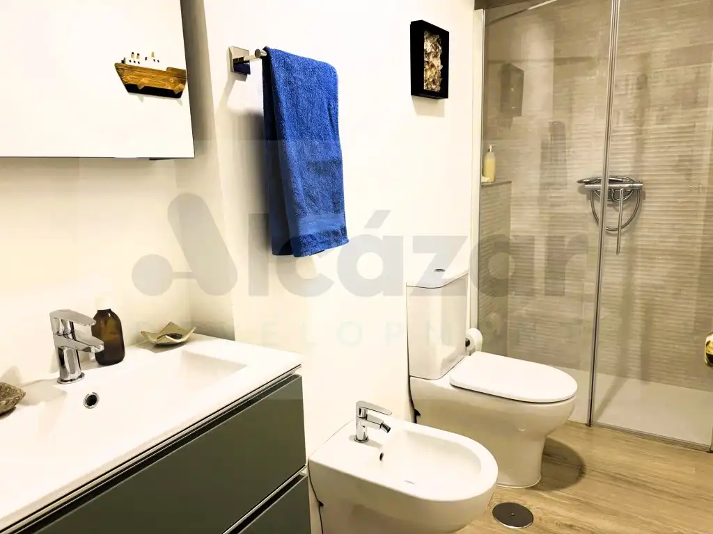 Baño de Piso en venta en Sevilla con Aire acondicionado, Calefacción y Terraza