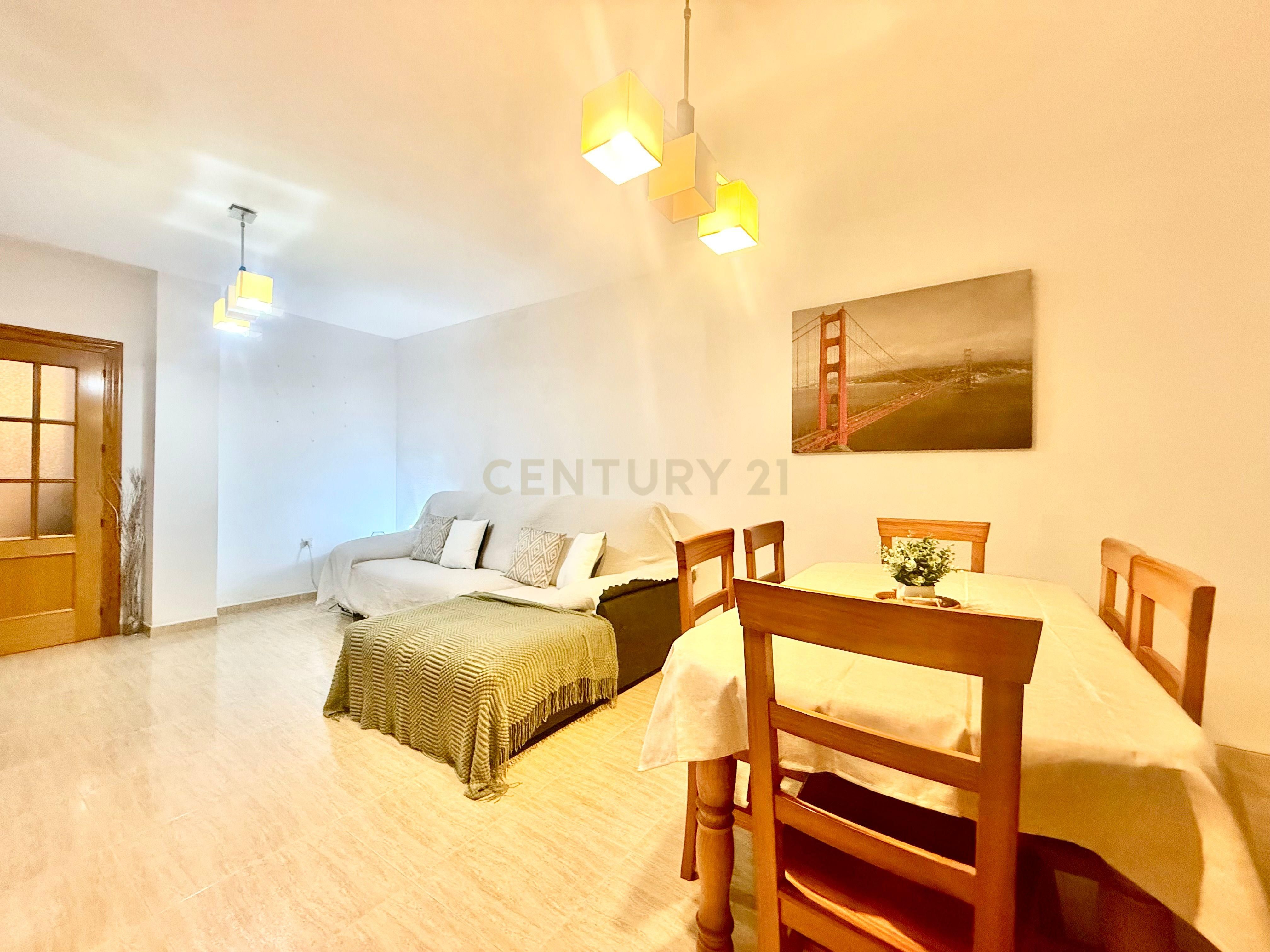 Vista exterior de Pis en venda en El Ejido