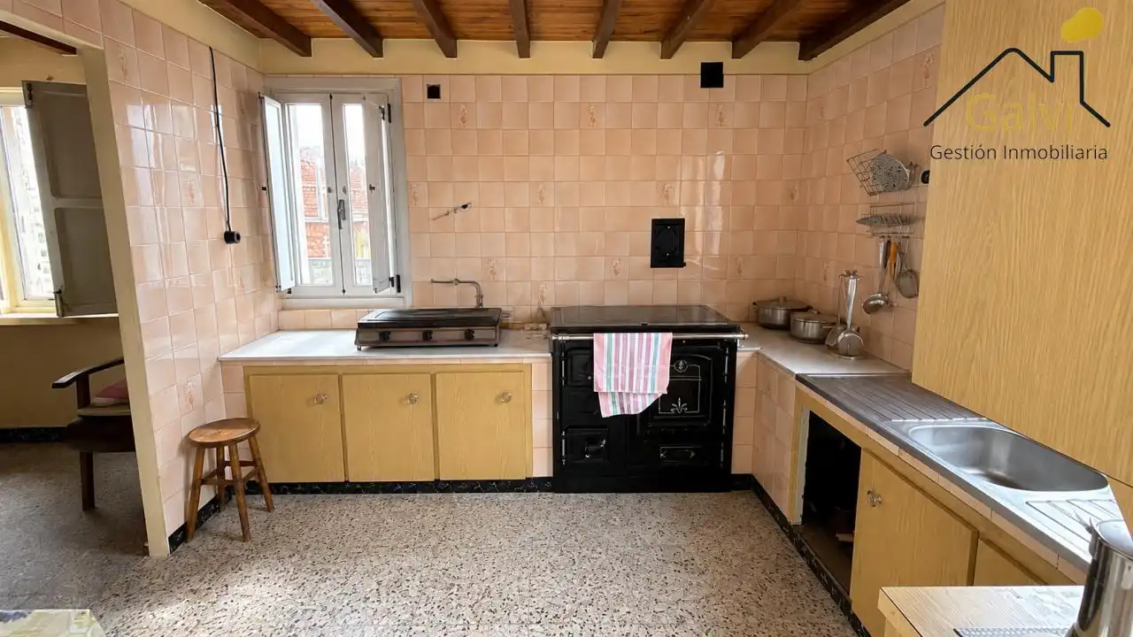 Cuina de Casa o xalet en venda en Ortigueira