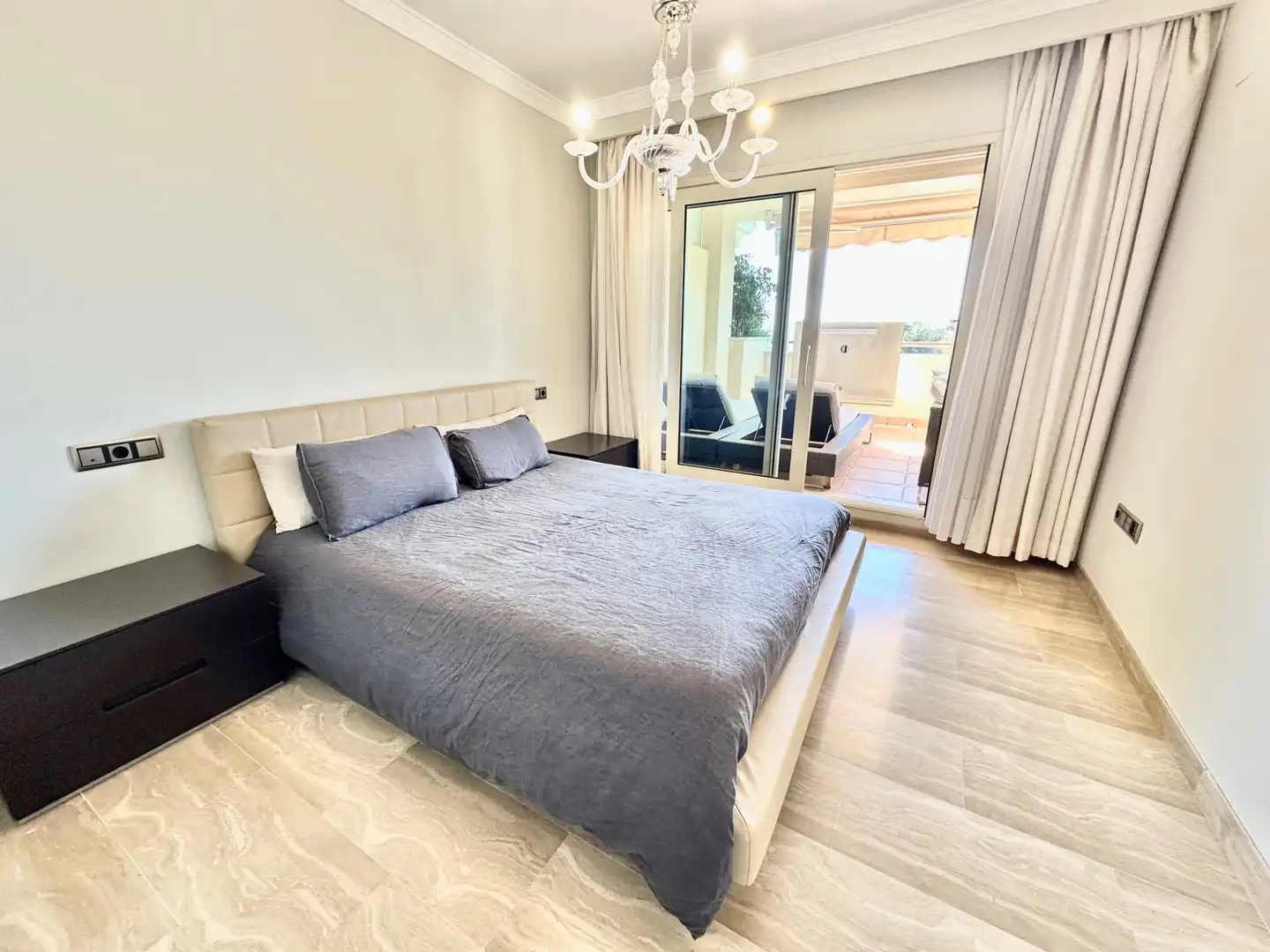 Apartamento con piscina en venta en Milla de Oro, imagen 15