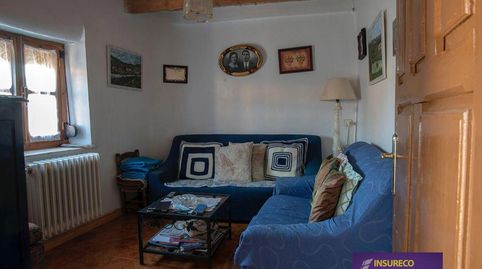 CASA EN LA ZONA DE GRADEFES PARA REFORMAR