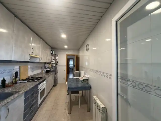 Piso con terraza en venta en Passeig del Camp del Roure 871L, imagen 11