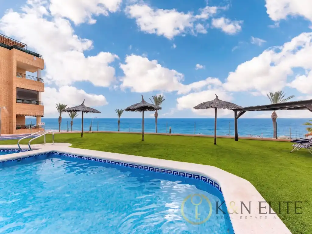 Wohnung mit Pool zum Verkauf in Calle Mariners Dels 1, imagen 2