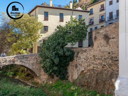 Vista exterior de Pis en venda en  Granada Capital amb Balcó i Alarma