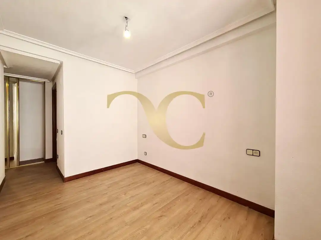 Flat with lift for sale in Calle del General Elorza, imagen 30