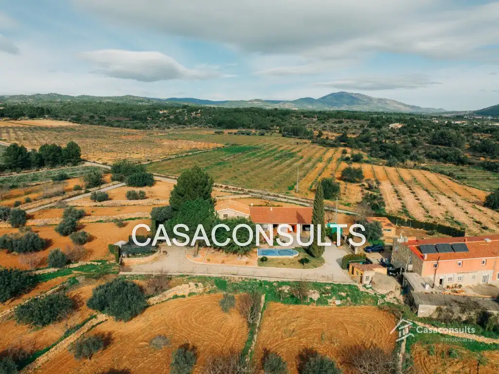 Finca rústica en venda en Useras /  Les Useres amb Calefacció, Jardí privat i Terrassa