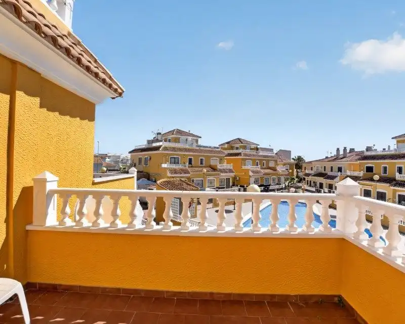 Maison mitoyenne avec piscine à vendre à N/A, imagen 2