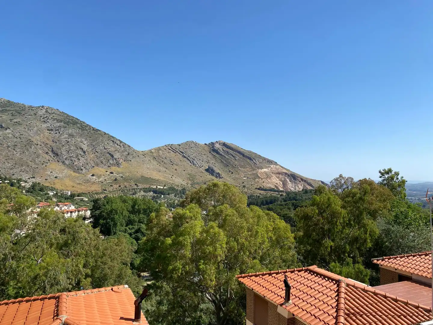 Vista exterior de Casa o chalet en venta en Jaén con Aire acondicionado, Calefacción y Amueblado