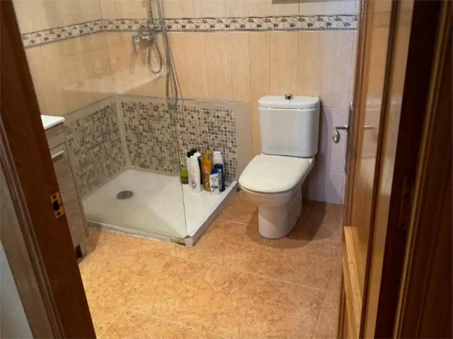 Bany de Dúplex en venda en Redován amb Aire condicionat, Jardí privat i Traster