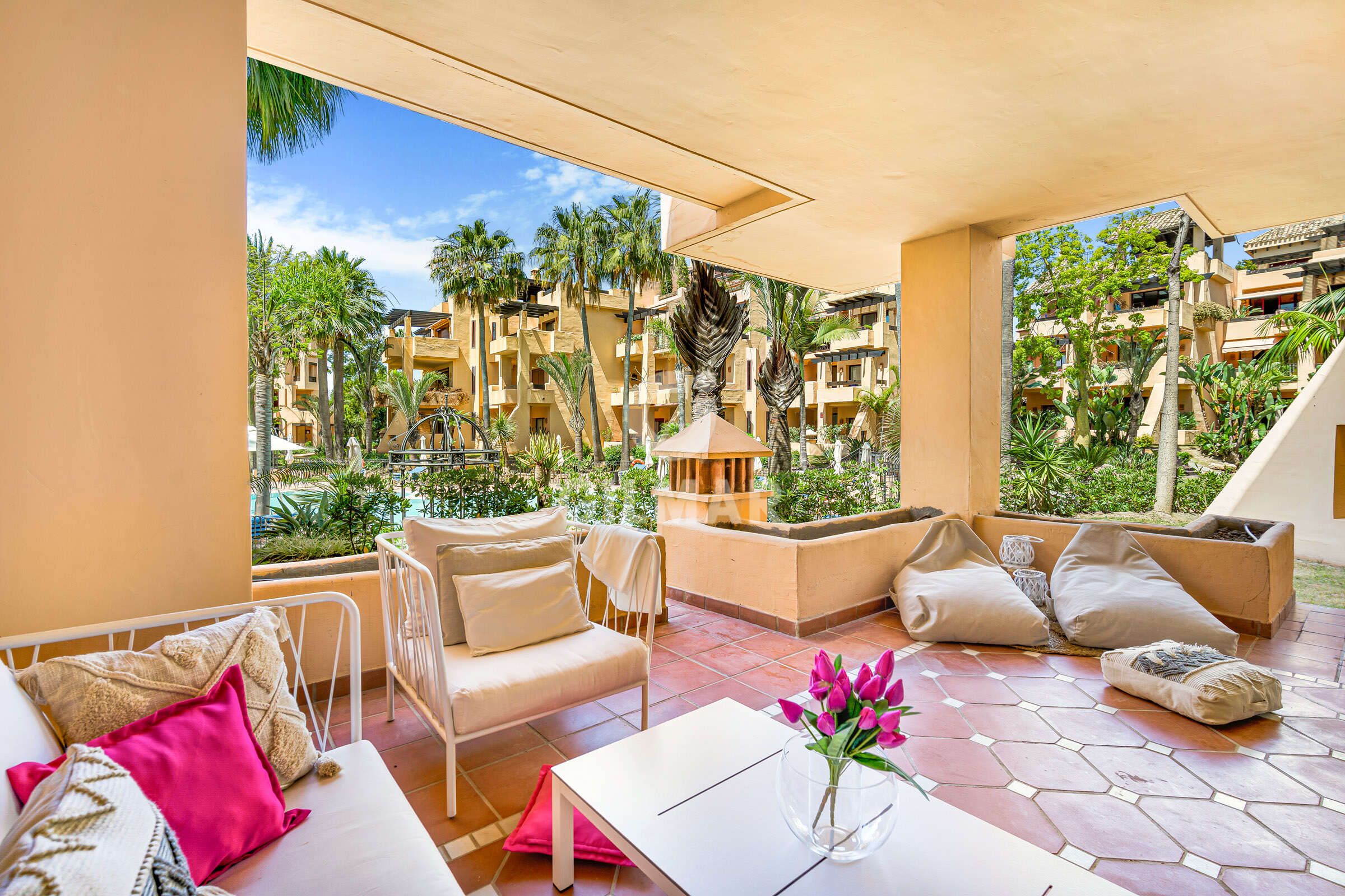 Terrace of Planta baja for sale in Marbella  with Terrace, Storage room and Swimming Pool