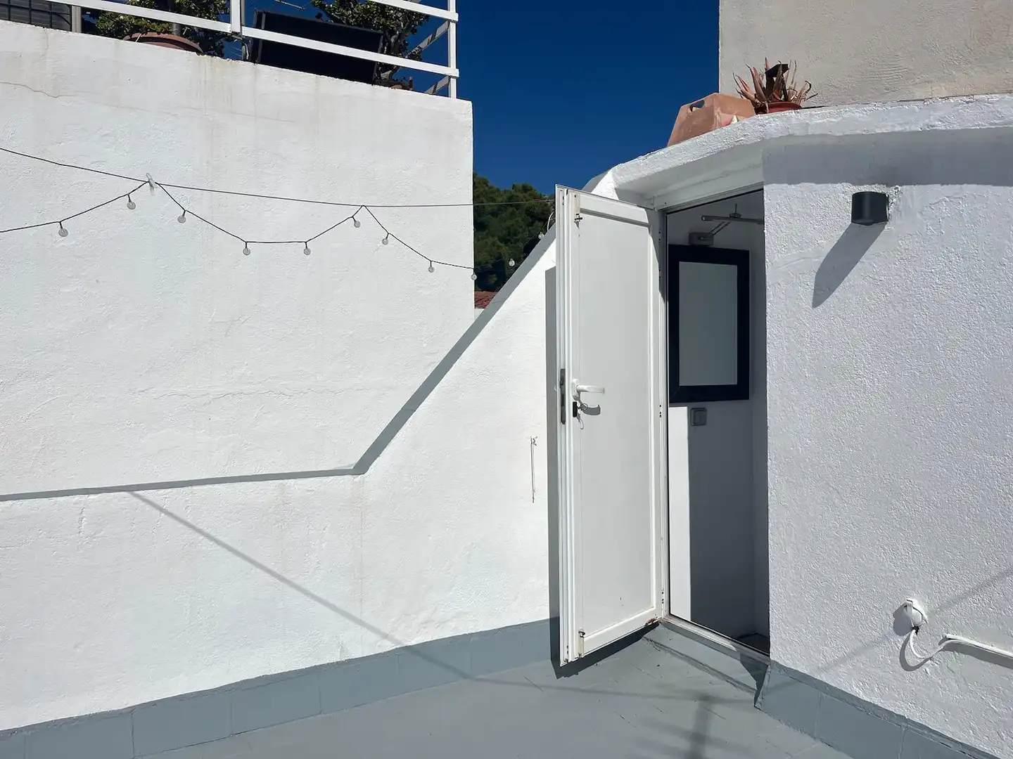 Vista exterior de Dúplex en venta en Sitges con Aire acondicionado, Calefacción y Terraza