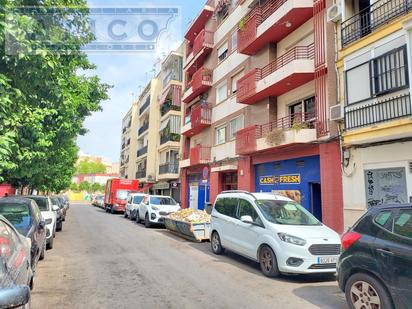 Exterior view of Flat for sale in  Sevilla Capital