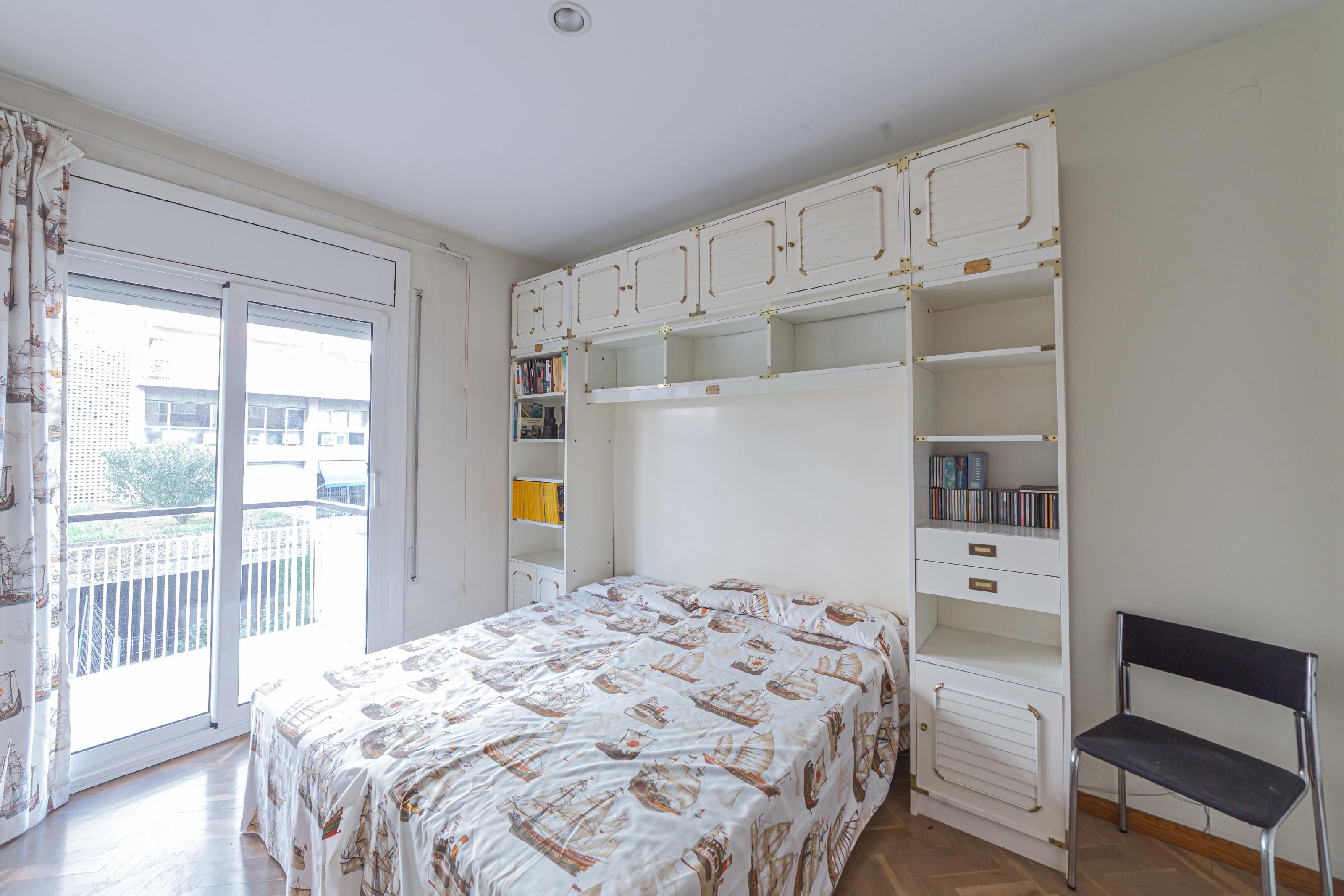 Dormitori de Pis en venda en  Barcelona Capital amb Calefacció, Jardí privat i Terrassa