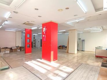 Business premises to rent in La Pastora - La Estación