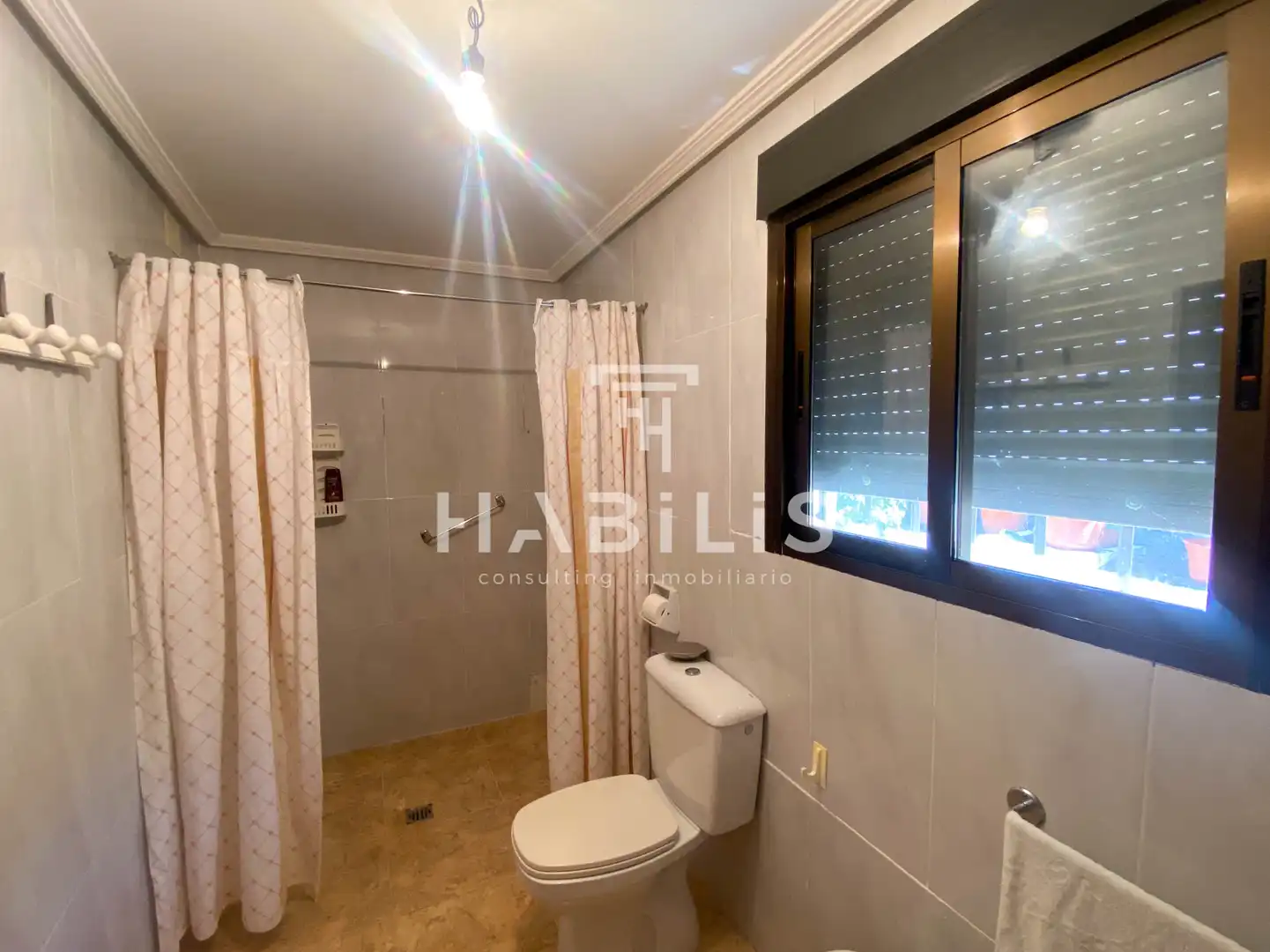 Baño de Casa o chalet de alquiler en Guadamur con Calefacción y Trastero