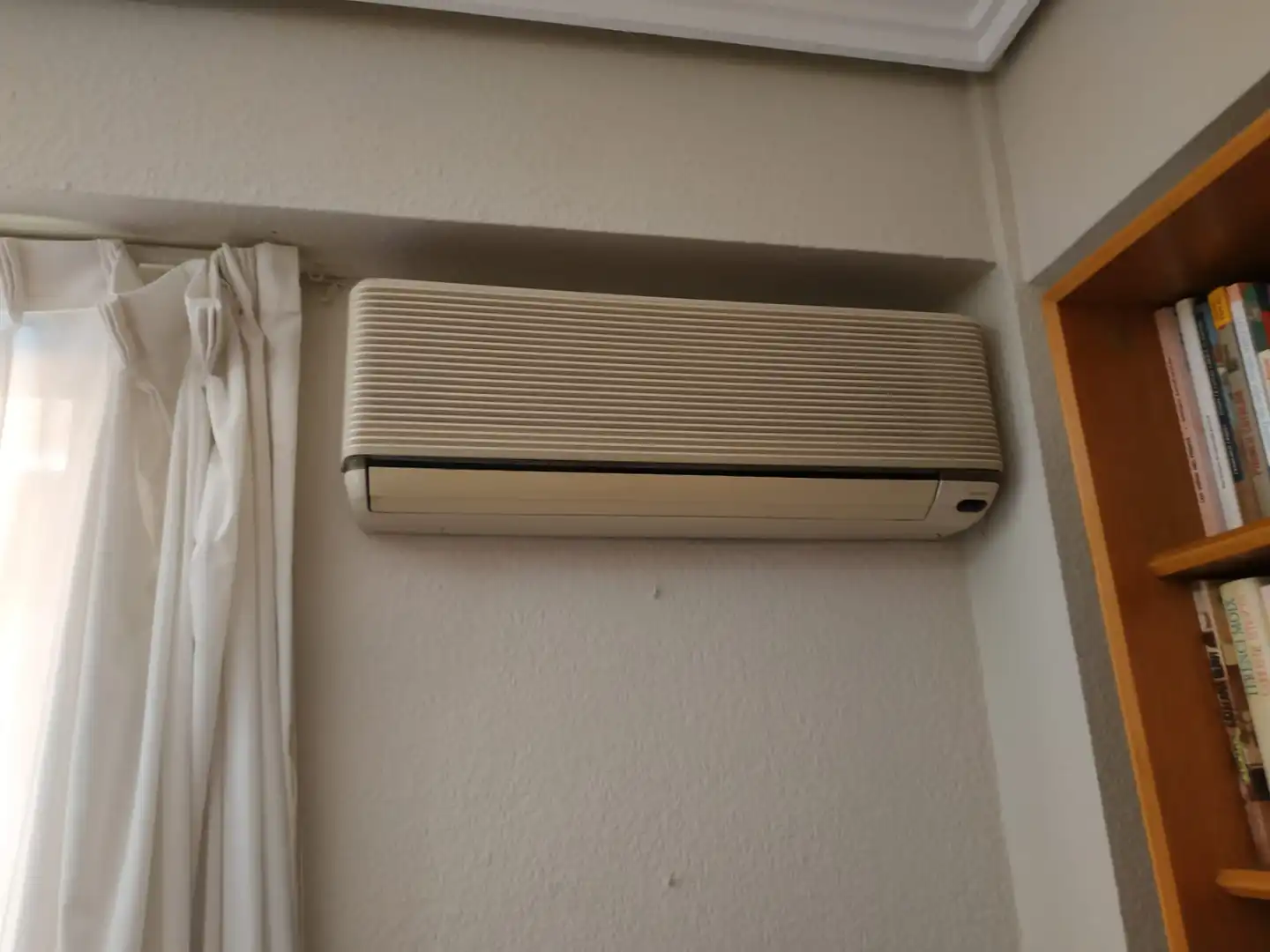 Terraza de Piso de alquiler en Valencia con Amueblado, Horno y Lavadora