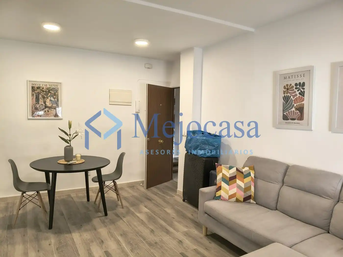 Vista exterior de Apartament en venda en Madrid amb Aire condicionat, Calefacció i Moblat