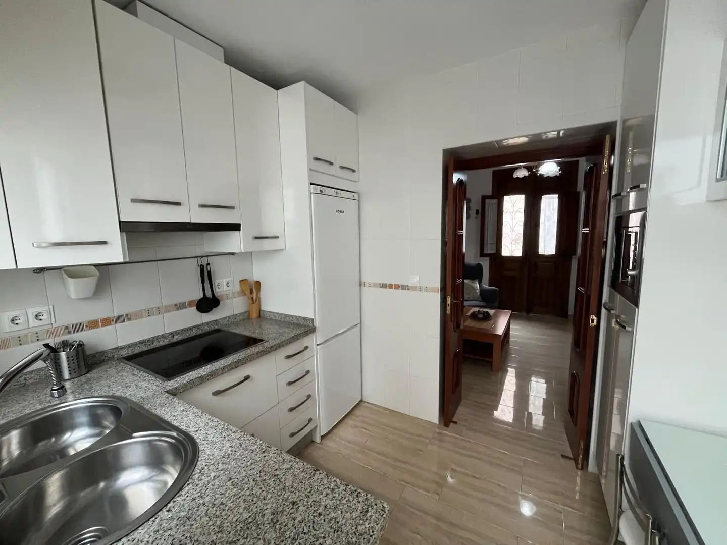 Cuina de Casa o xalet de lloguer en Málaga amb Aire condicionat, Calefacció i Terrassa