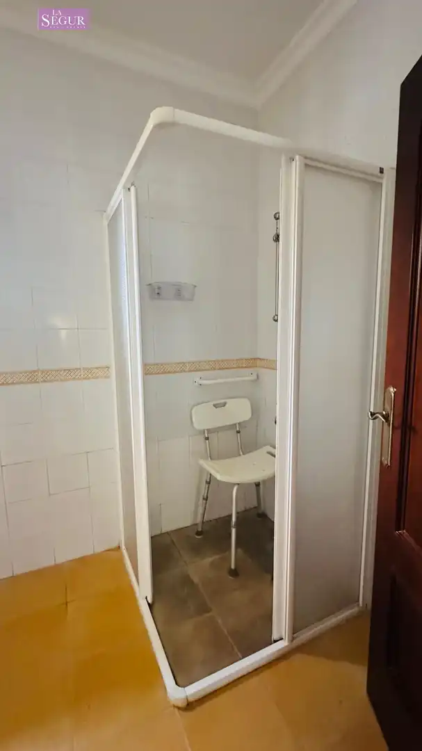 Detached house with garden for sale in Carretera de Barrio Nuevo, imagen 25
