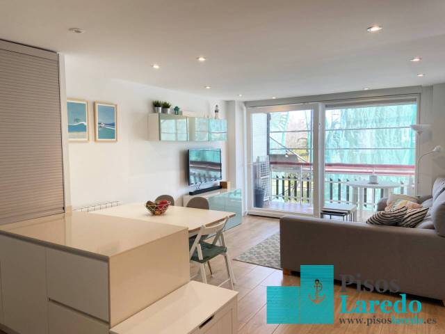 Piso en Alquiler en Derechos Humanos en Zona Playa