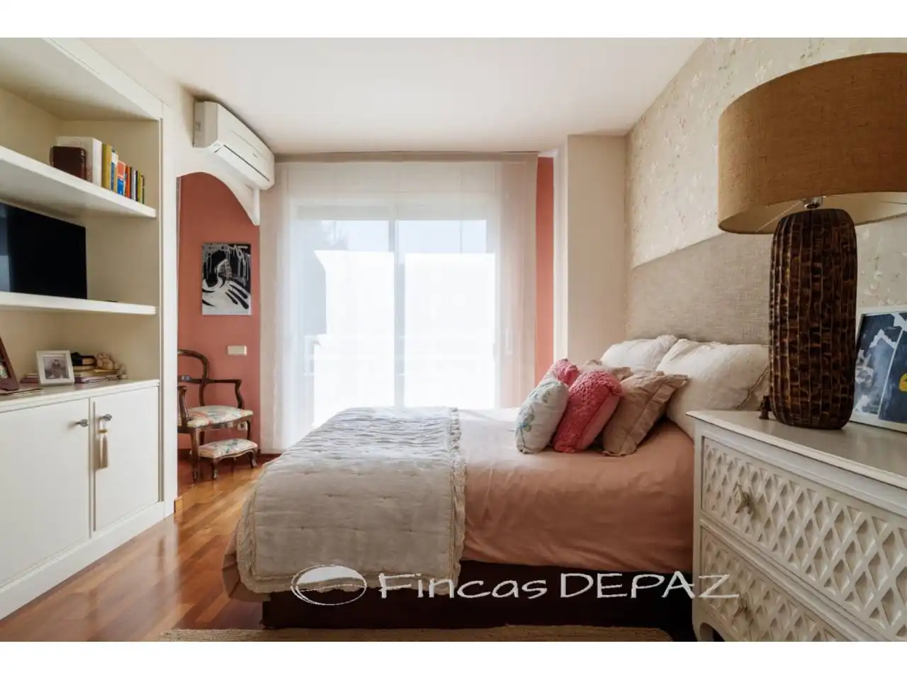 Bedroom of Detached homes for sale in Castelldefels  with Air Conditioner, Heating and Terrace