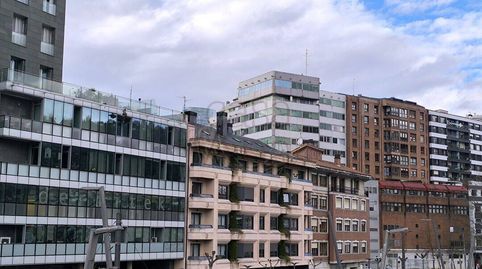 Foto 2 de Piso en venta en Paseo Uribitarte, Albia, Bilbao