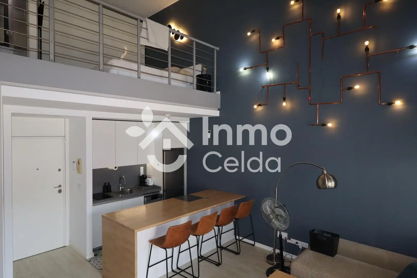 Loft con terraza en alquiler en Polígono del Aeropuerto, imagen 3