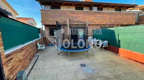 Foto 5 de Casa adosada en venta en Calle Barandas, Cuzcurrita de Río Tirón, La Rioja