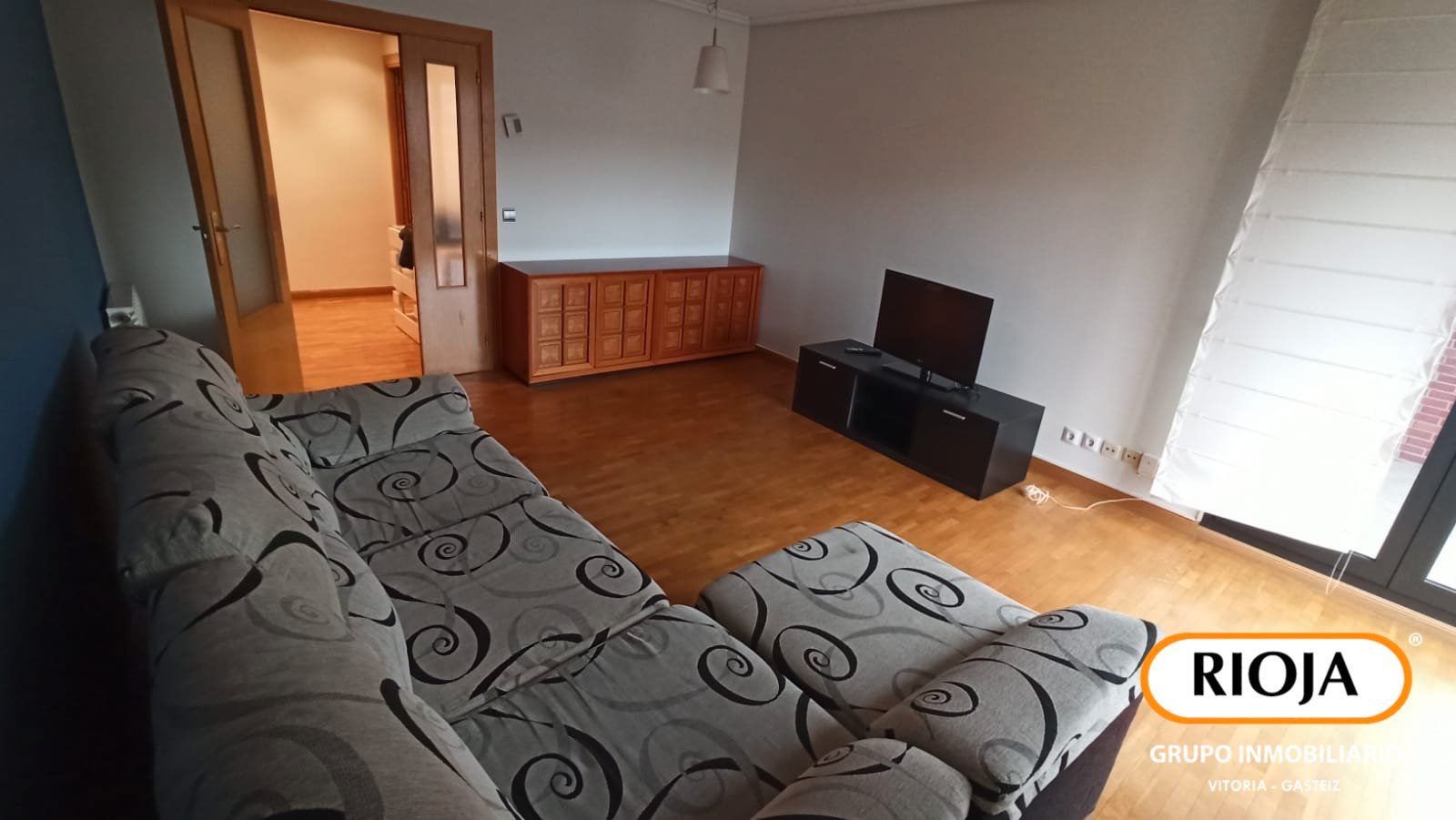 Living room of Flat for sale in Vitoria - Gasteiz  with Heating, Terrace and Storage room