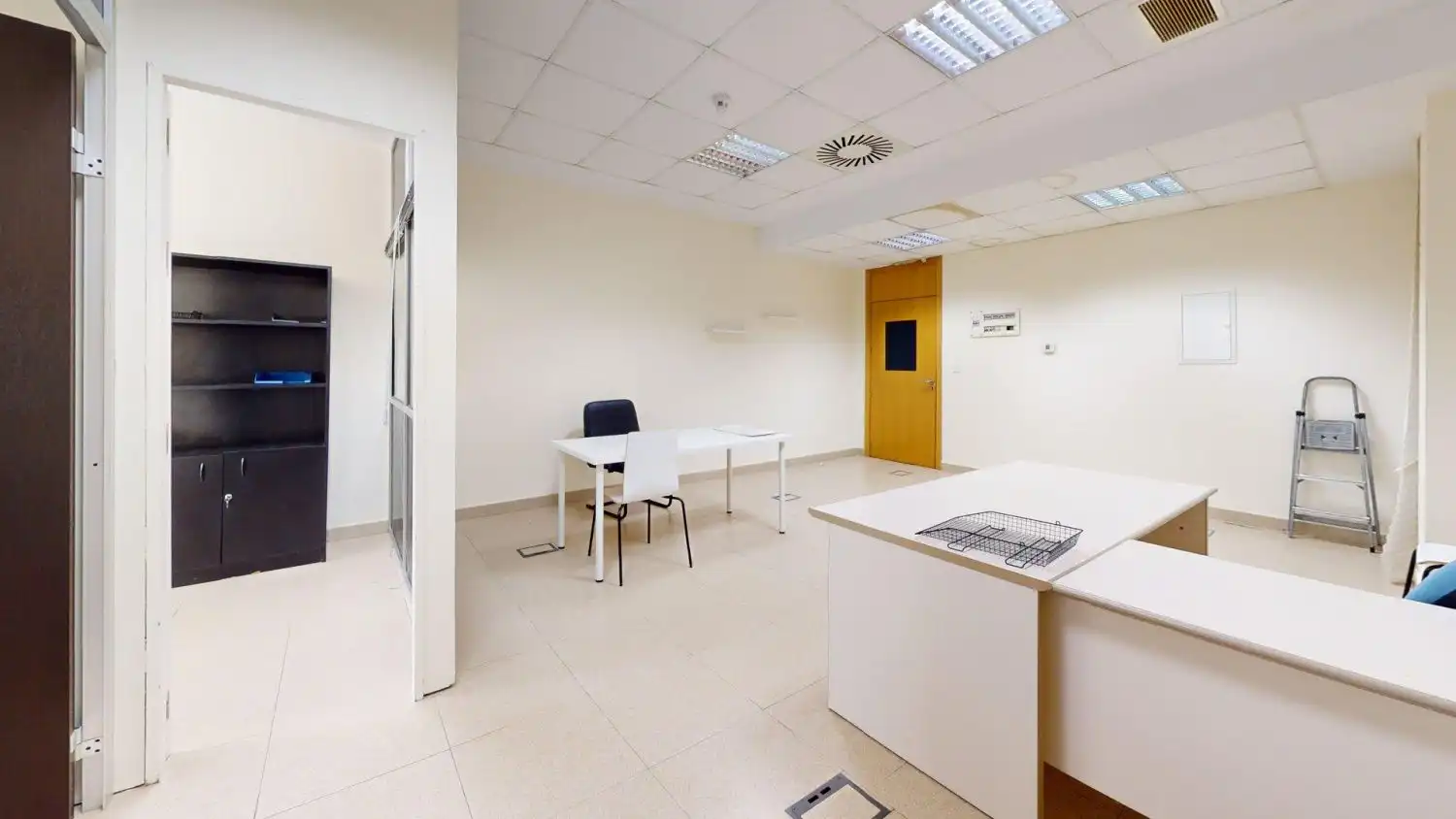 Office for sale in Aljamar