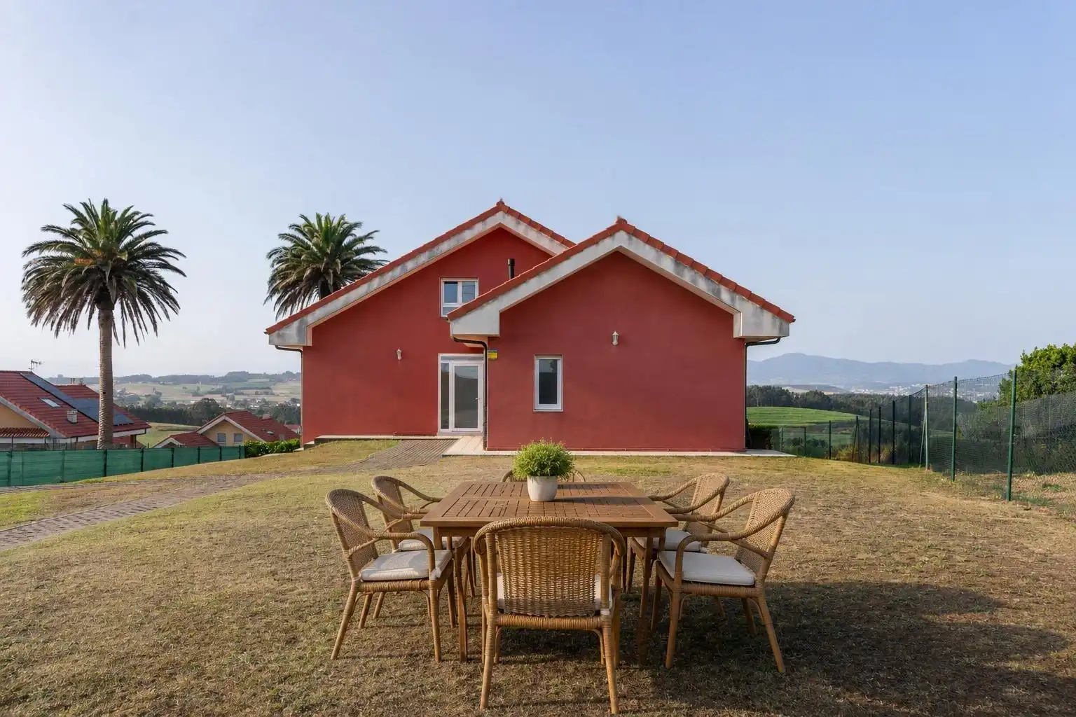 Maison avec piscine à vendre à Urbanizacion PALMERAS, LAS 8, imagen 2