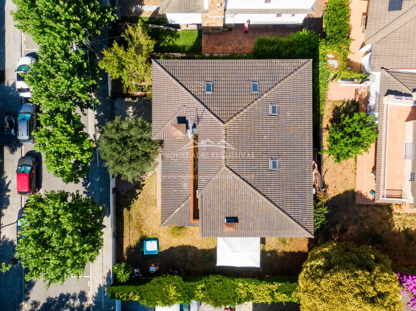 Vista exterior de Casa o xalet en venda en El Masnou amb Aire condicionat, Calefacció i Jardí privat