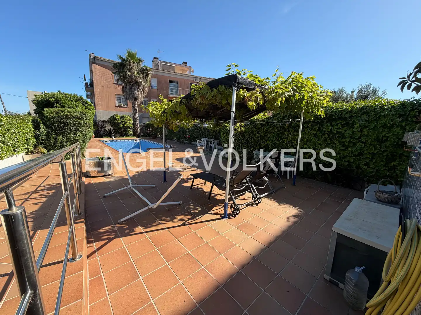 Terraza de Apartamento en venta en Pineda de Mar con Calefacción, Jardín privado y Trastero