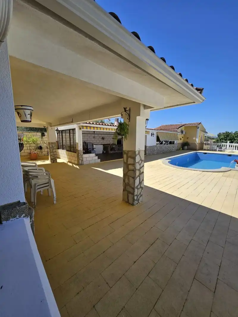 Chalet con terraza en venta en Malpartida de Cáceres, imagen 5