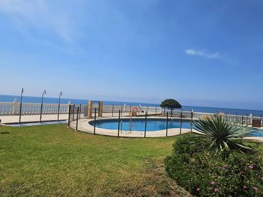 Apartament amb piscina de lloguer a Torremuelle
