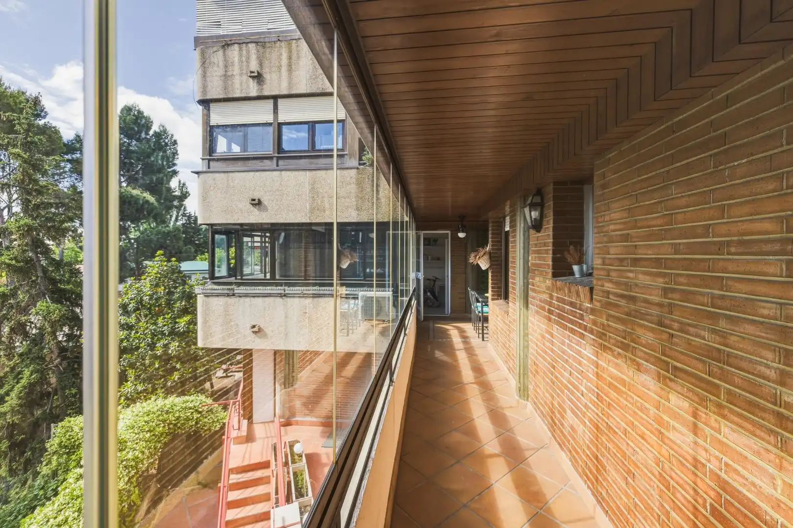 Vista exterior de Piso en venta en Madrid con Aire acondicionado, Calefacción y Jardín privado