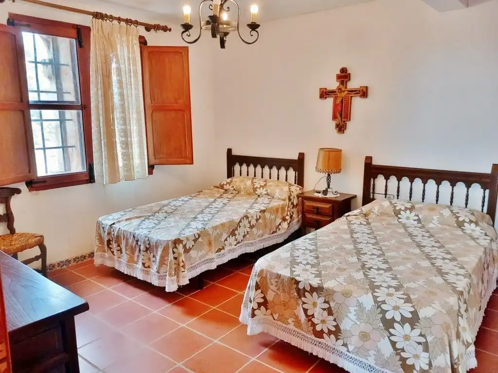 Habitación de Casa o chalet en venta en Alpuente con Calefacción, Terraza y Horno