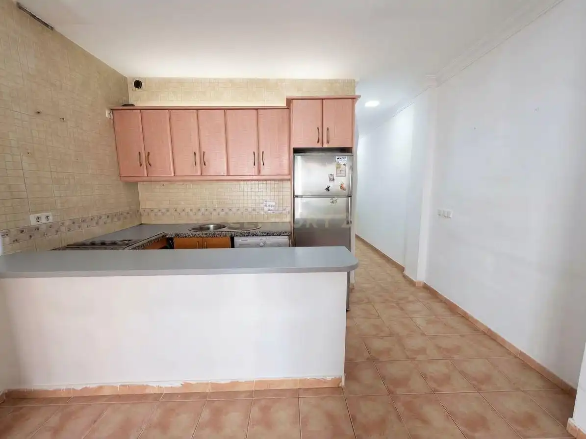 Apartament amb terrassa en venda a Calle Miguel Márquez, 17, Fuengirola, Málaga, Spain 17, imagen 4