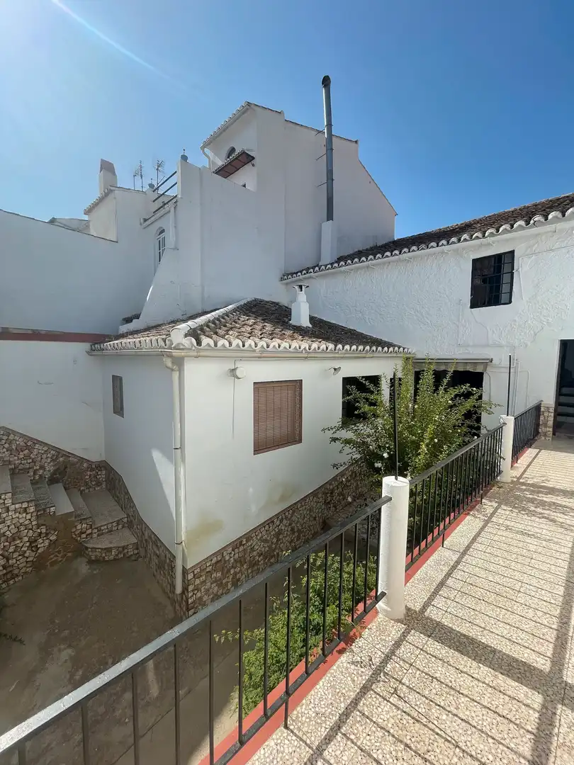 Vista exterior de Casa o chalet en venta en Ardales con Aire acondicionado, Calefacción y Jardín privado