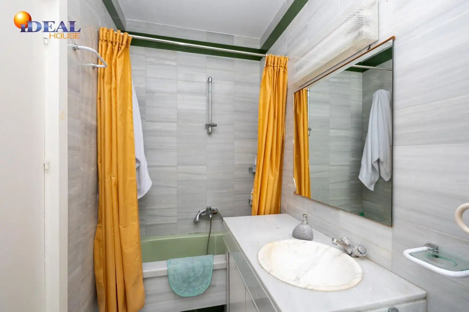 Villa mit Terrasse zum Verkauf in Barrio de la Vega, imagen 62