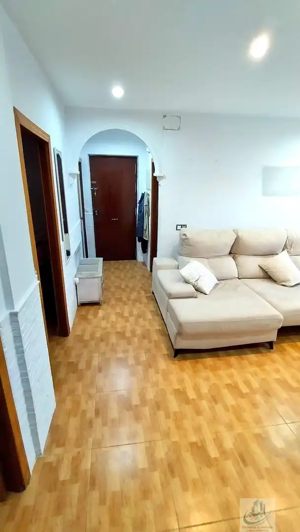 Wohnzimmer von Wohnung zum Verkauf in San Fernando mit Klimaanlage, Heizung und Alarm