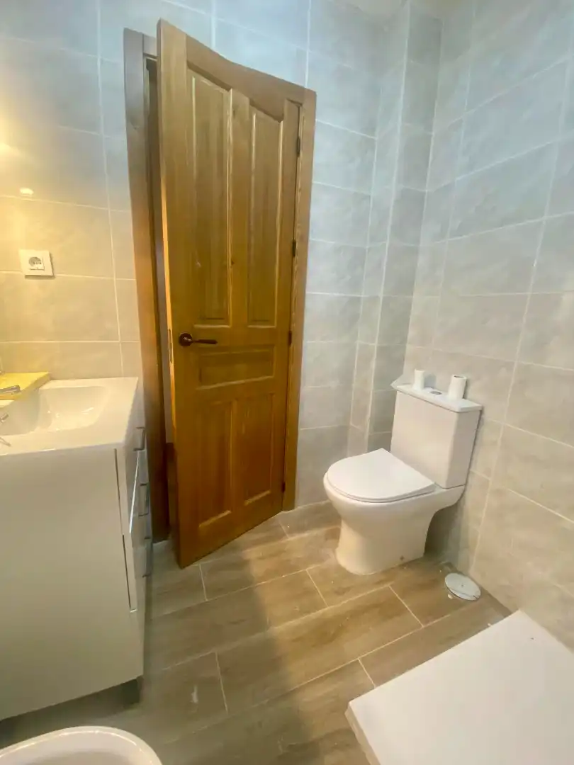 Bathroom of Houses for sale in Albalate de Zorita  with Heating, Private garden and Storage room