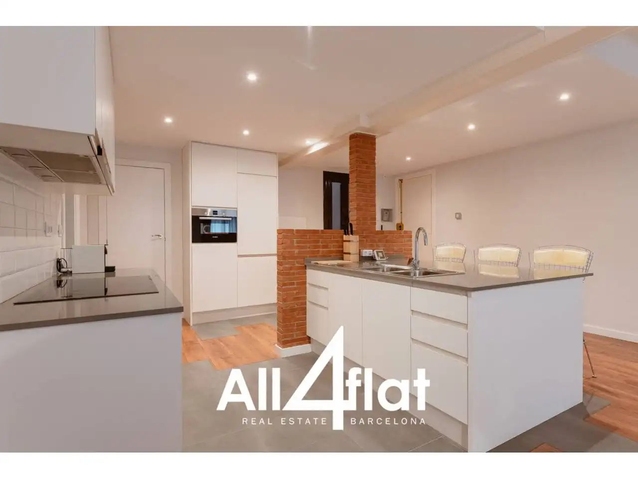 Kitchen of Flat for rent in  Barcelona Capital  with Air Conditioner, Heating and Parquet flooring