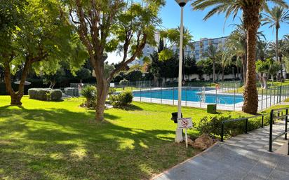 Piscina de Apartament en venda en Benalmádena amb Aire condicionat, Calefacció i Moblat