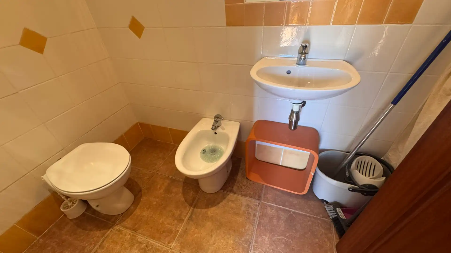 Bathroom of Houses for sale in El Catllar   with Air Conditioner, Private garden and Swimming Pool