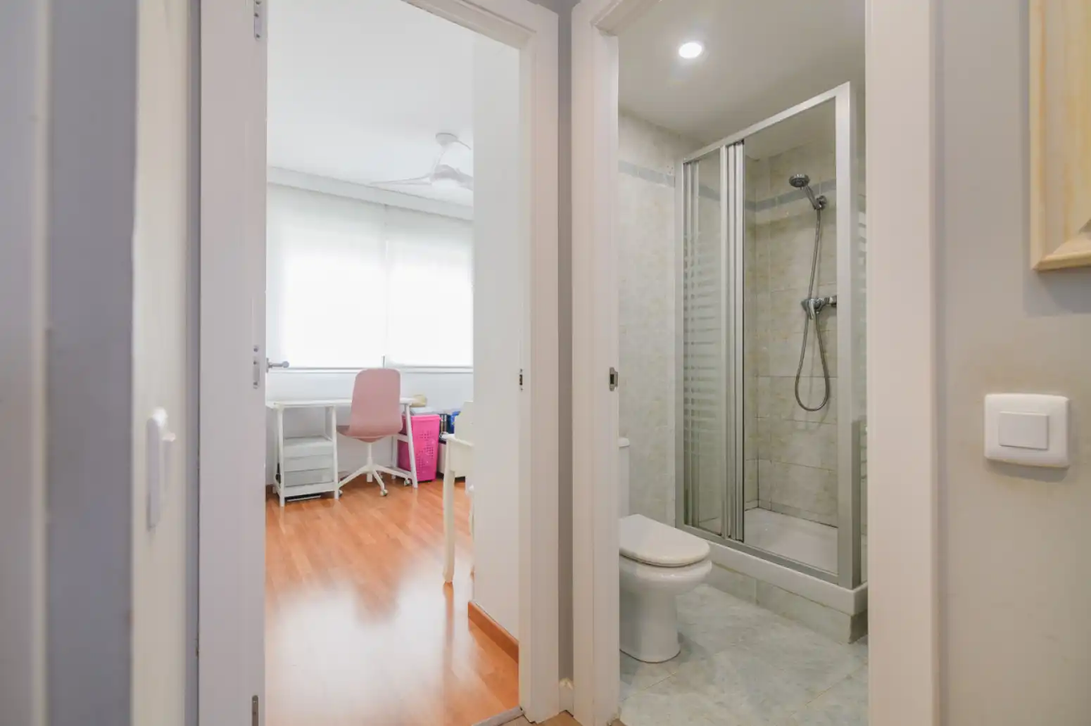 Habitación de Ático en venta en Sant Boi de Llobregat con Aire acondicionado, Calefacción y Parquet