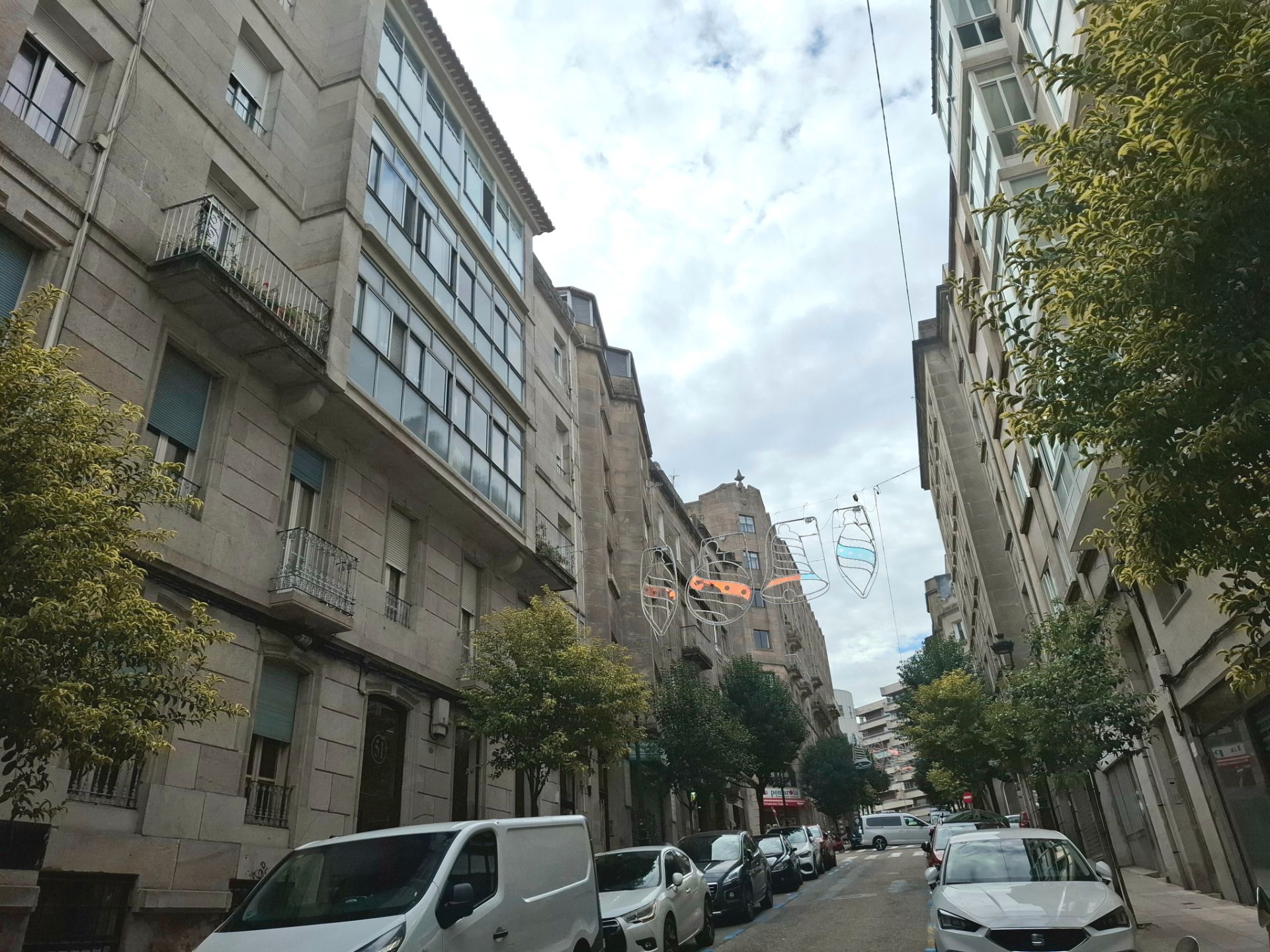 Vista exterior de Piso en venta en Vigo  con Balcón