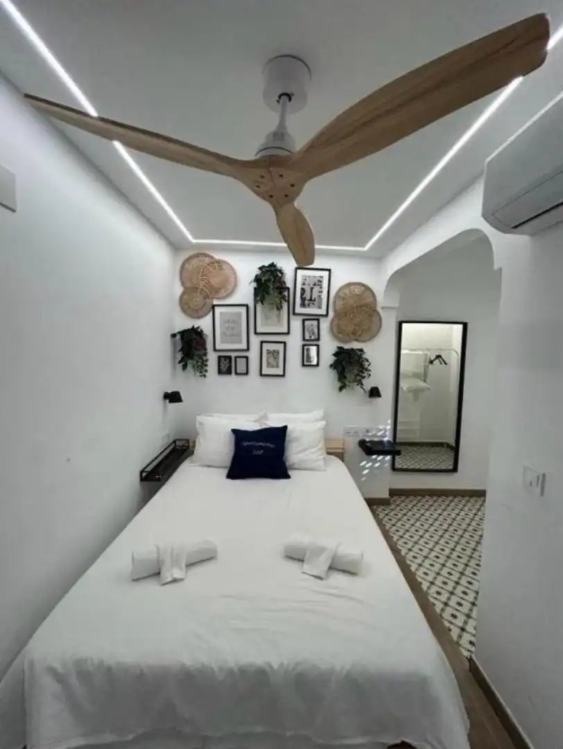 Habitación de Edificio en venta en Benidorm