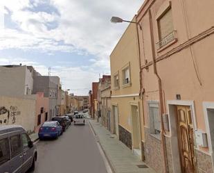 Vista exterior de Casa o xalet en venda en  Almería Capital amb Terrassa